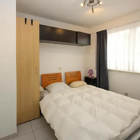 2 Bedroom Cozy In * Ostenda