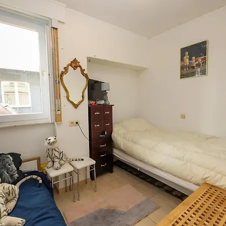 2 Bedroom Cozy In Apartament *