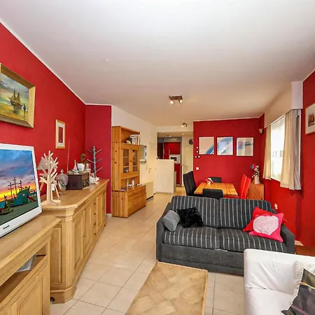 2 Bedroom Cozy In Apartament Ostenda