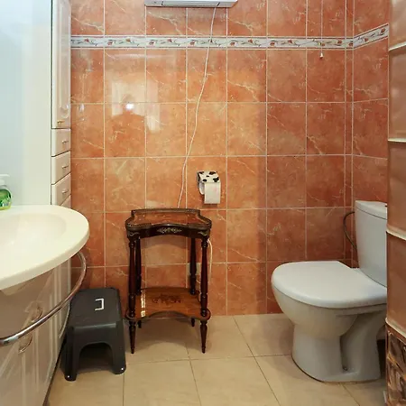 2 Bedroom Cozy In *