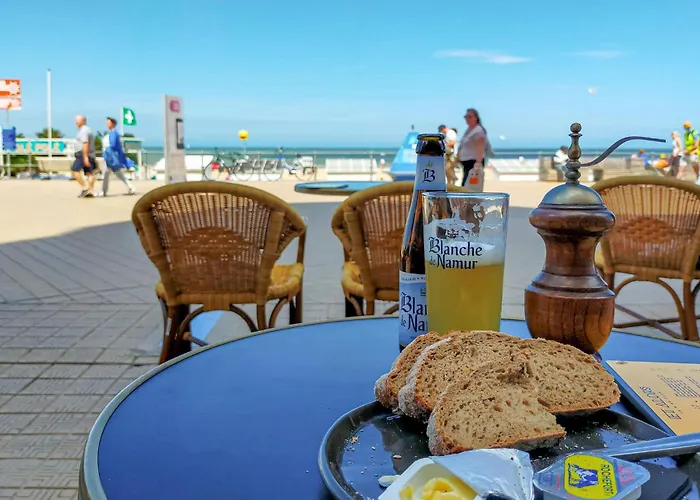 2 Bedroom Cozy In Oostende