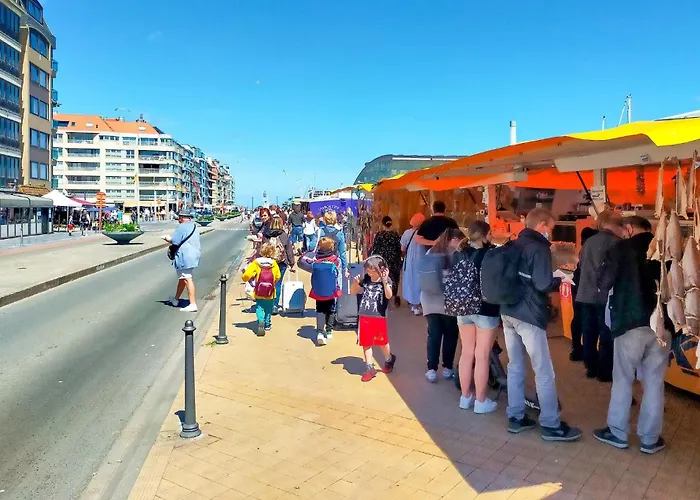 Apartment 2 Bedroom Cozy In *